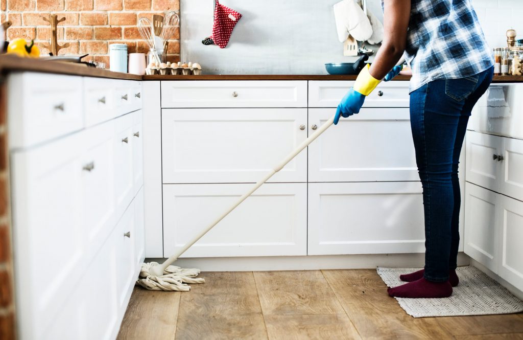 QUICK HOME FIXES TO GET YOUR HOUSE READY FOR SALE